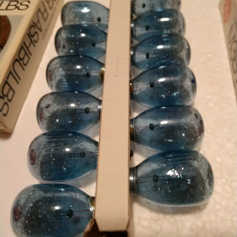 FLASHBULBS GENERAL ELECTRIC M3B SET of 12 PLUS 2 UNUSED VINTAGE